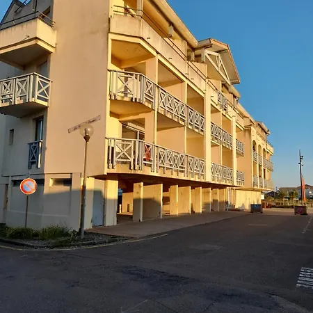 Apartment Au Bord Du Courant Mimizan