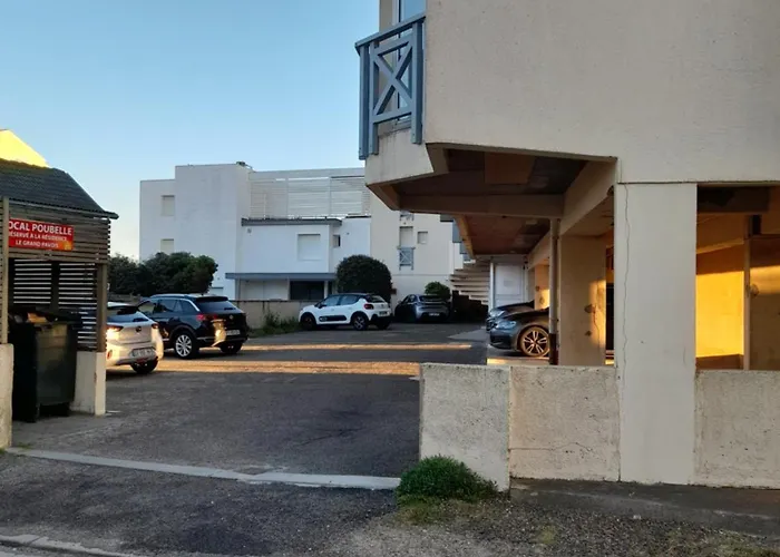 Bord Du Courant Apartment